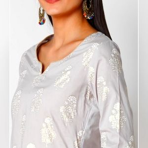 (M) Maurices Sheer Blouse Ptp20"×L26"